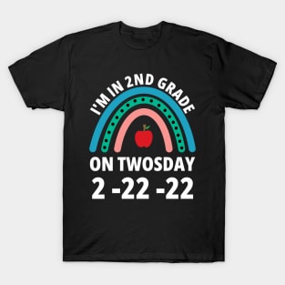 I'm in 2nd Grade On Twosday 2-22-22 2nd grader T-Shirt
